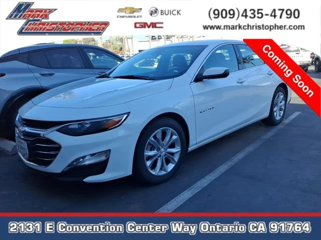 Used 2024 Summit White Chevrolet 1LT image 4