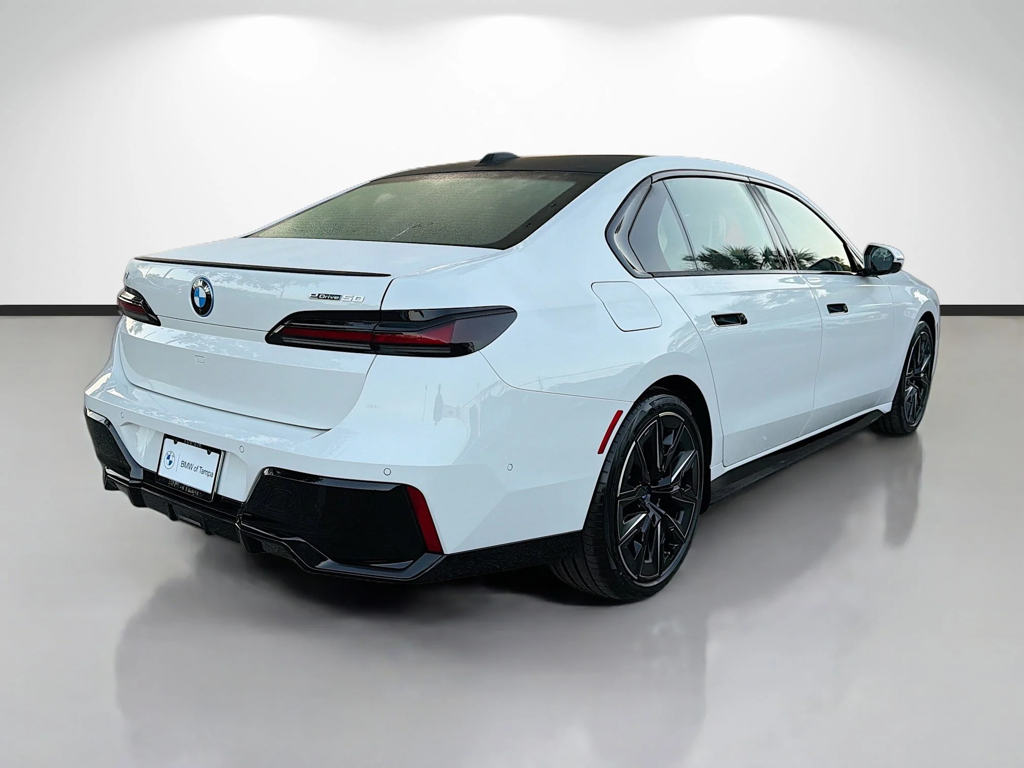 New 2026 Alpine White BMW eDrive50 image 3