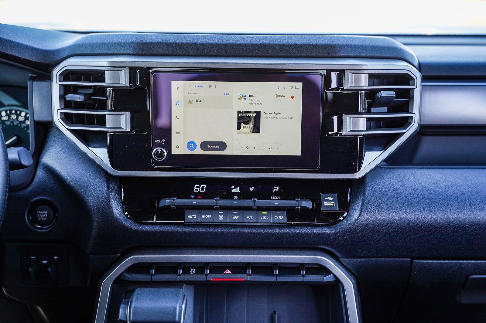 2026 Toyota Tundra SR5 - Photo 16