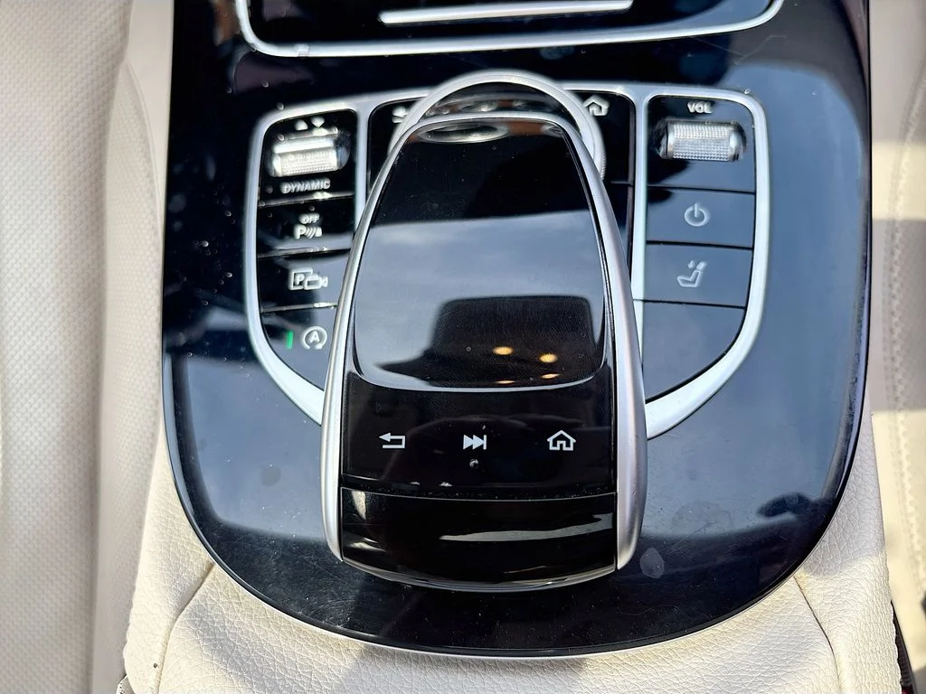 Used 2018 Black Mercedes-Benz E 400 image 27