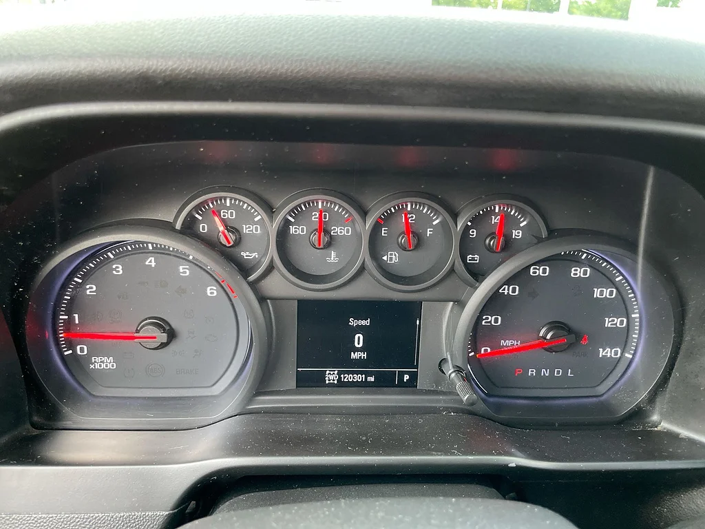 Used 2019 Black Chevrolet Custom Trail Boss image 11
