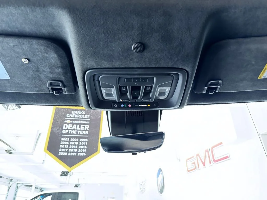 Certified Used 2022 Onyx Black GMC Denali Ultimate image 28