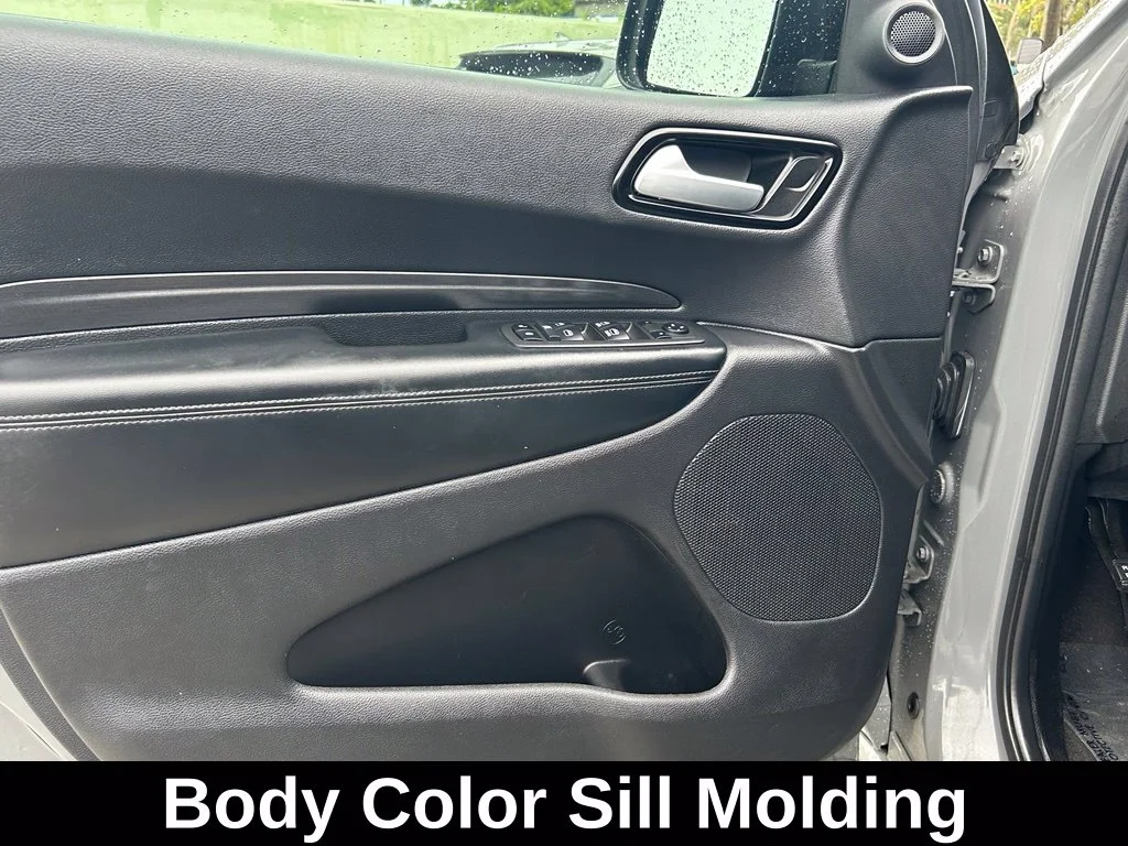 Used 2022 Gray Dodge SXT image 15