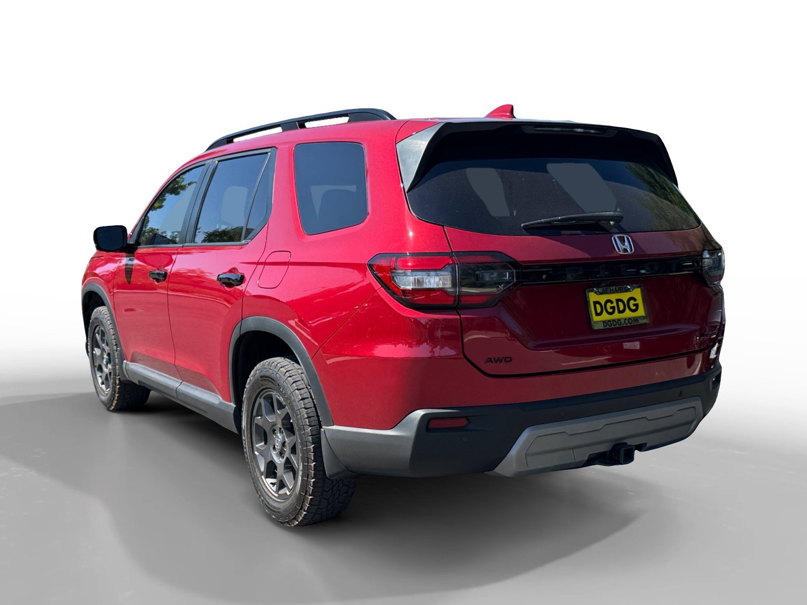 Used 2025 Red Honda TrailSport image 3