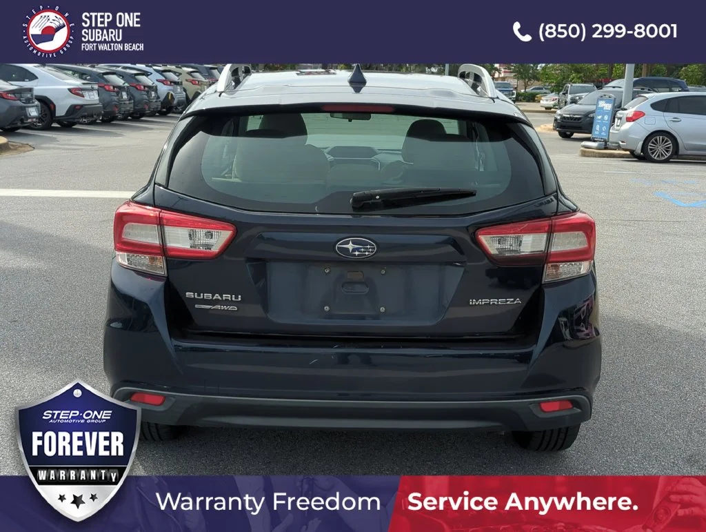 Used 2019 Blue Subaru 2.0i Premium image 6