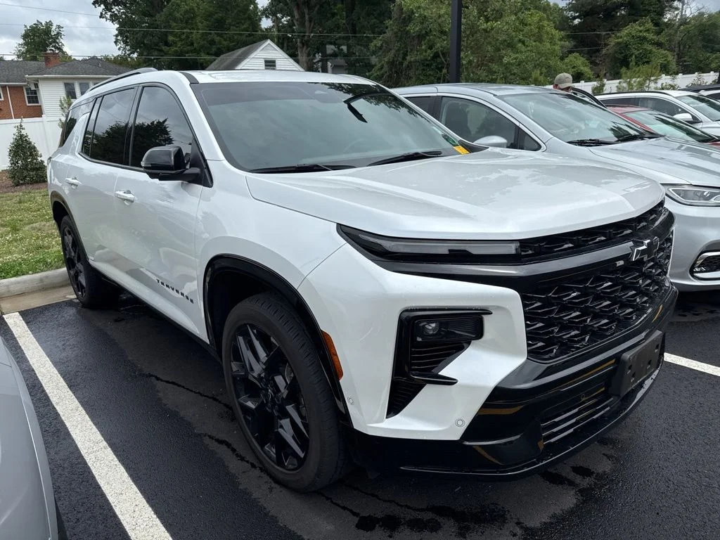 2024 Chevrolet Traverse AWD RS's photo