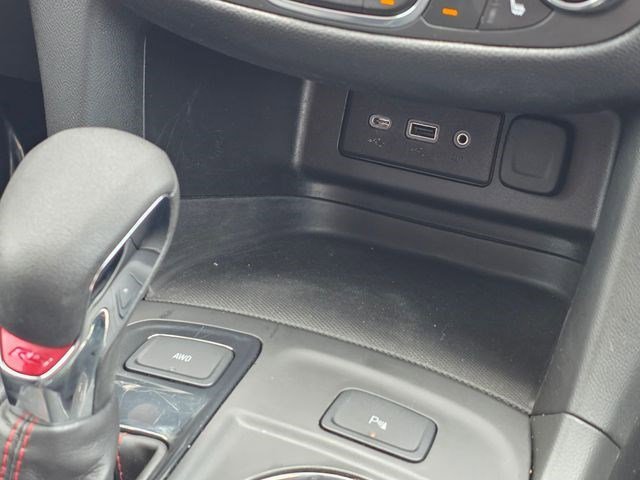 Used 2023 Summit White Chevrolet RS image 33