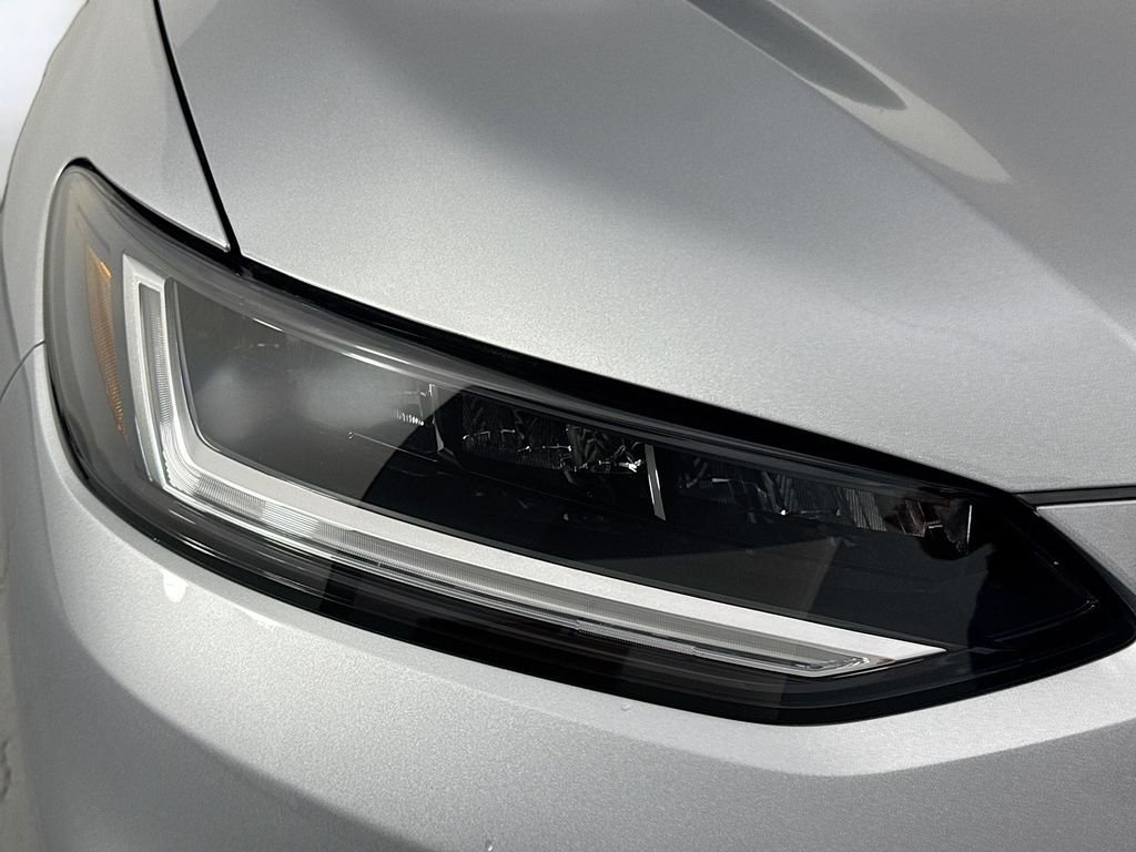 New 2027 Solar Silver Metallic Honda LX image 11