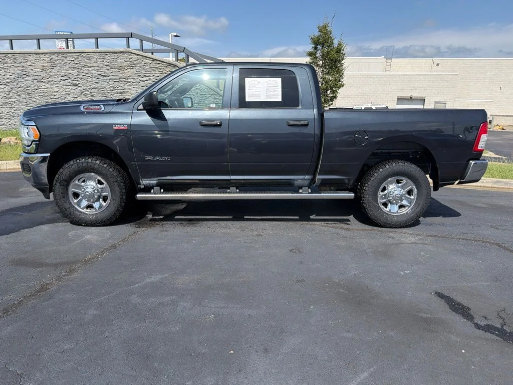 Used 2022 Gray Ram Tradesman image 4