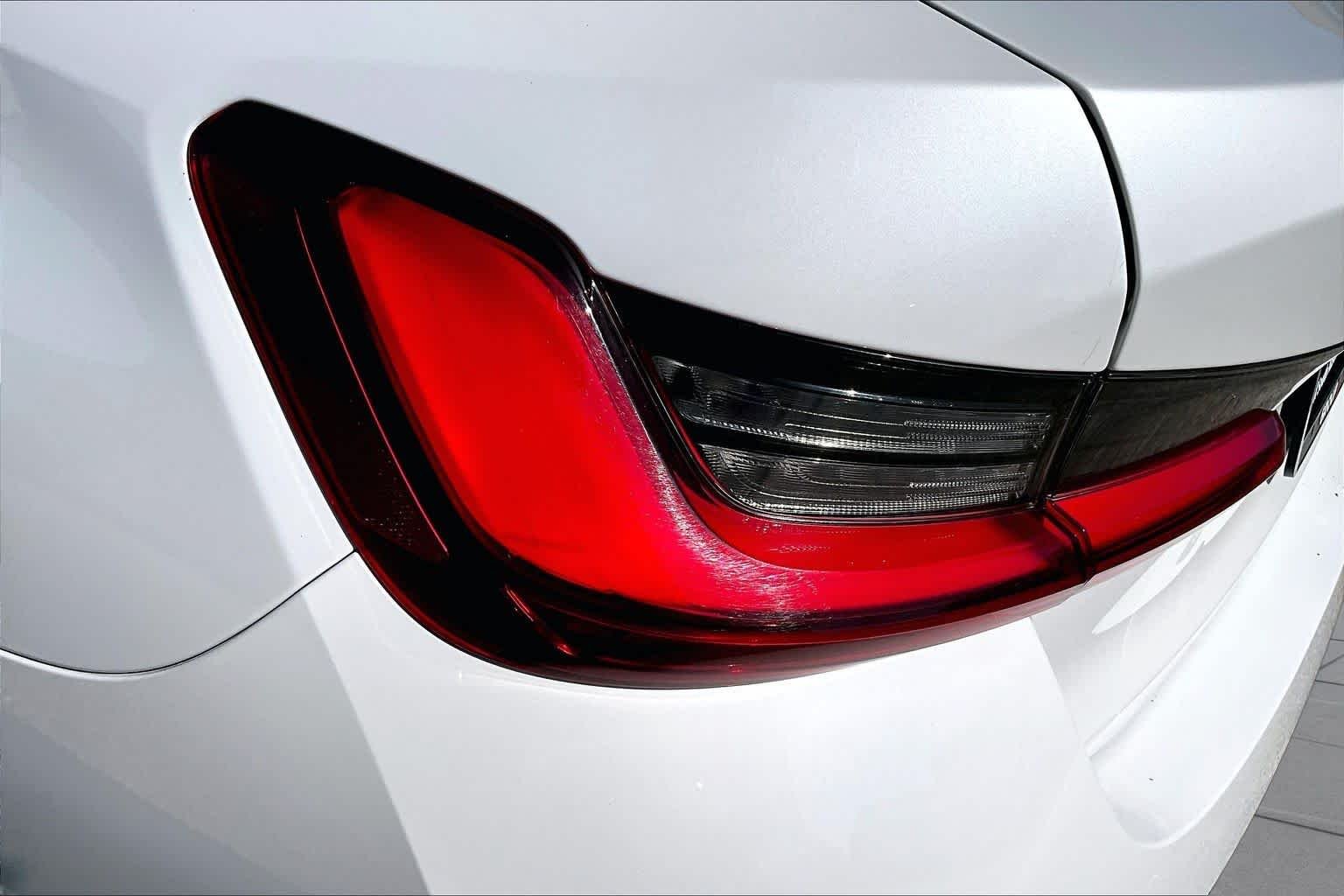 Used 2024 WHITE BMW 330i image 28
