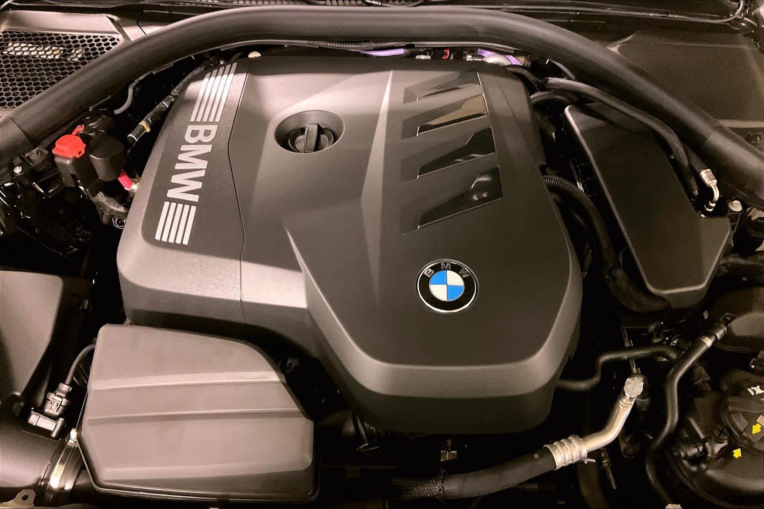 Used 2026 Black Sapphire Metallic BMW 330i image 17