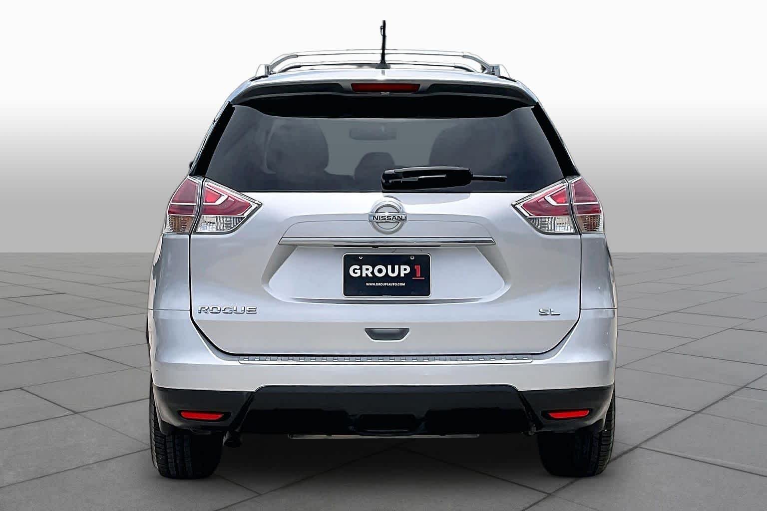Used 2016 BRILLIANT SILVE Nissan SL image 5