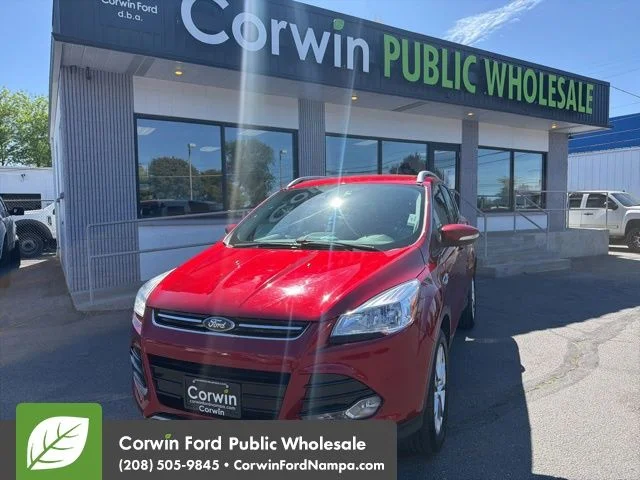 2014 Ford Escape Titanium 4WD's photo