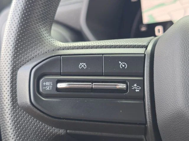 Certified Used 2025  Chevrolet Work Truck image 31