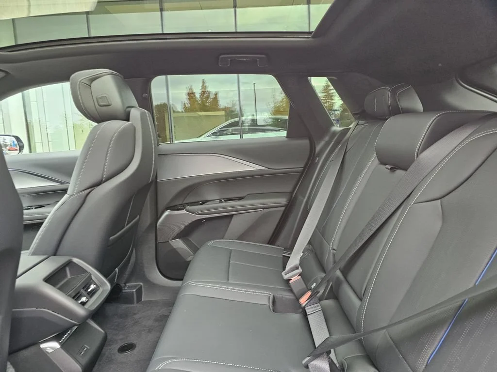 New 2027 Argent Silver Metallic Cadillac Sport image 20