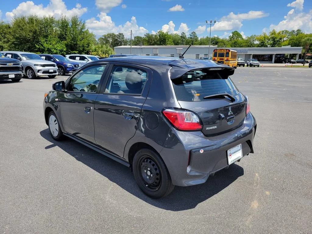 Used 2024 Gray Mitsubishi ES image 4
