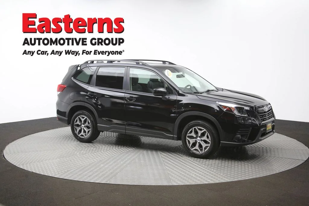 Used 2022 Black Subaru Premium image 51