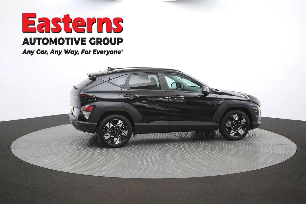 Used 2024 Black Hyundai SEL image 53