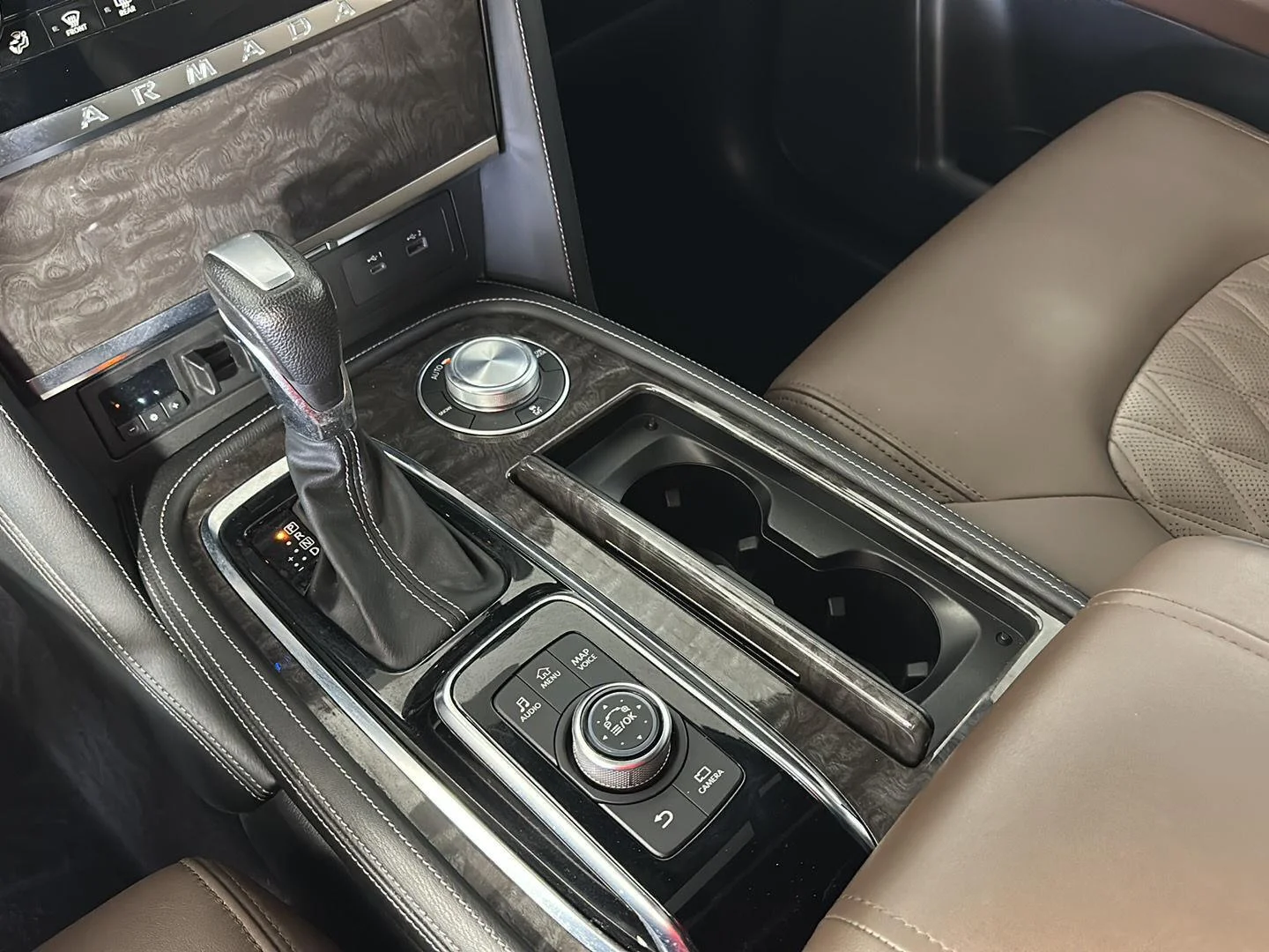 Used 2023 Coulis Red Pearl Nissan Platinum image 30