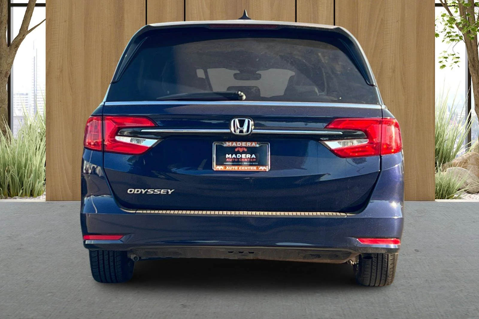 Used 2024 Blue Honda EX-L image 5