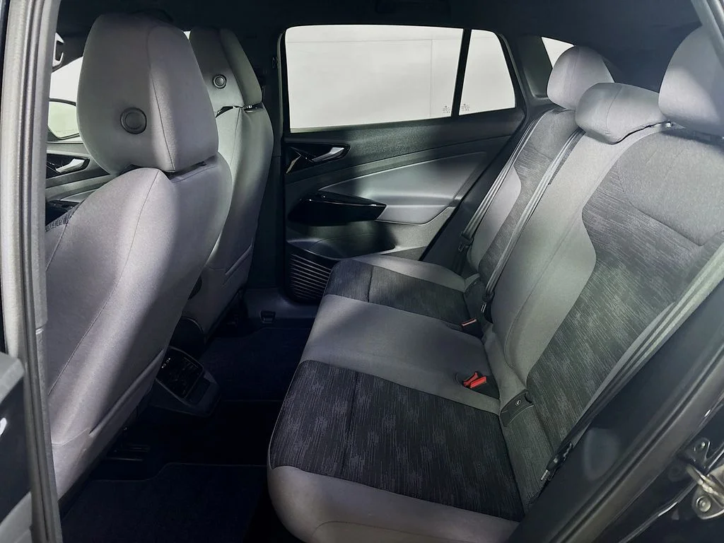Used 2021 Black Volkswagen Pro image 20