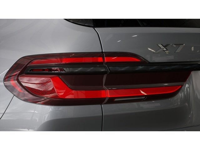 New 2027 Gray BMW X7 40i image 8