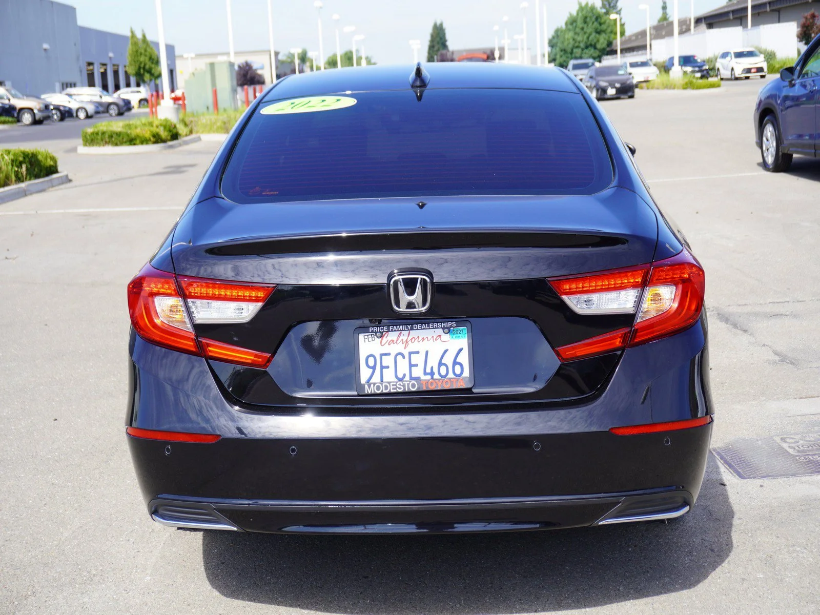 Used 2022 Crystal Black Pearl Honda EX-L image 9