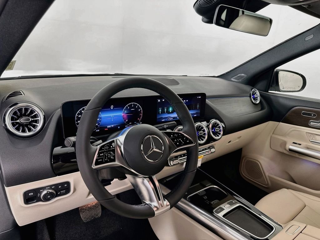 New 2026 Mountain Grey Metallic Mercedes-Benz GLA 250 image 8