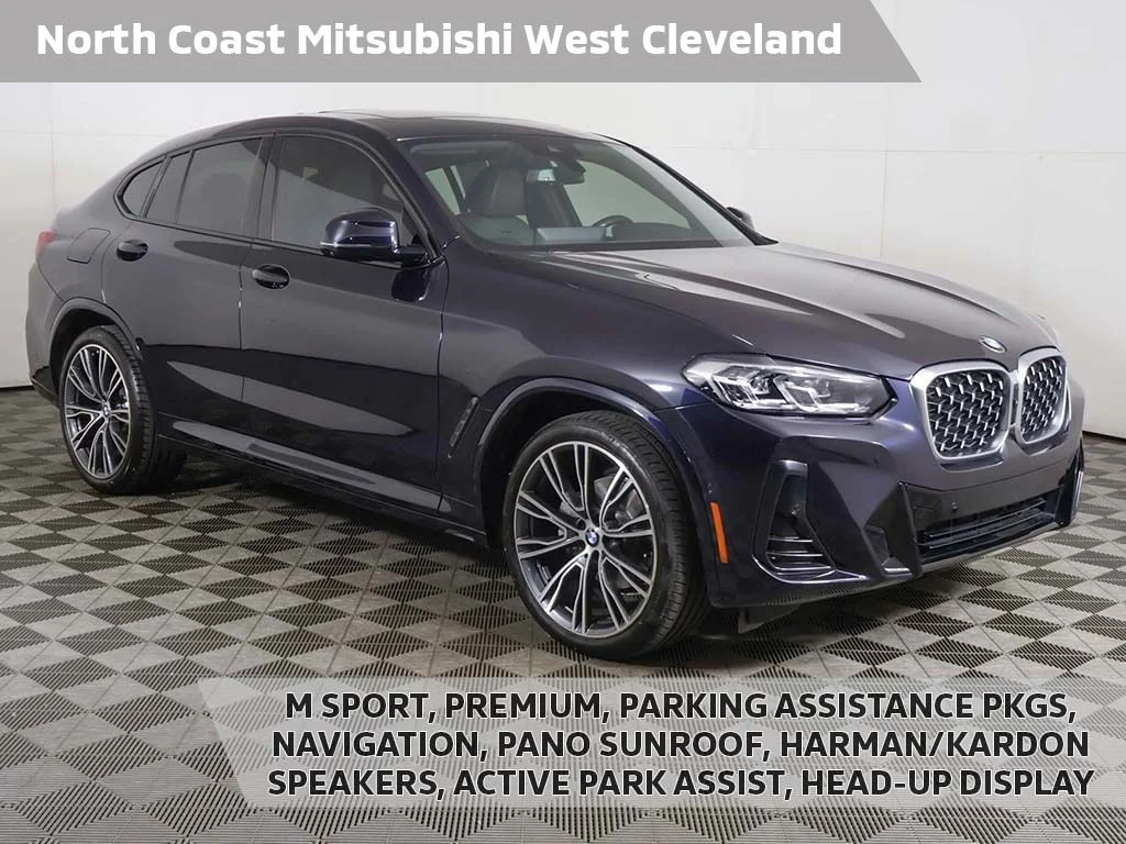 2023 BMW X4 xDrive30i's photo