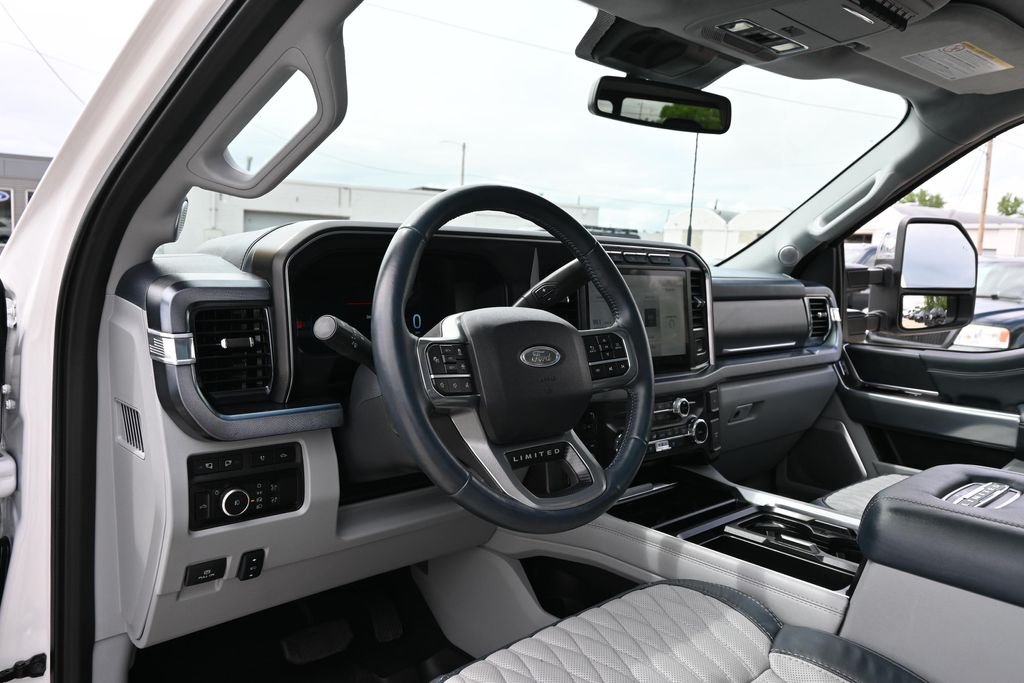 Used 2024 White Metallic Ford Limited image 20