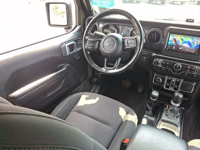 Used 2021 Green Jeep Sport Altitude 4x4 image 55