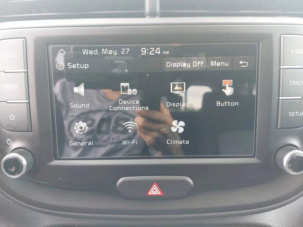 Used 2025 Black Kia LX image 20