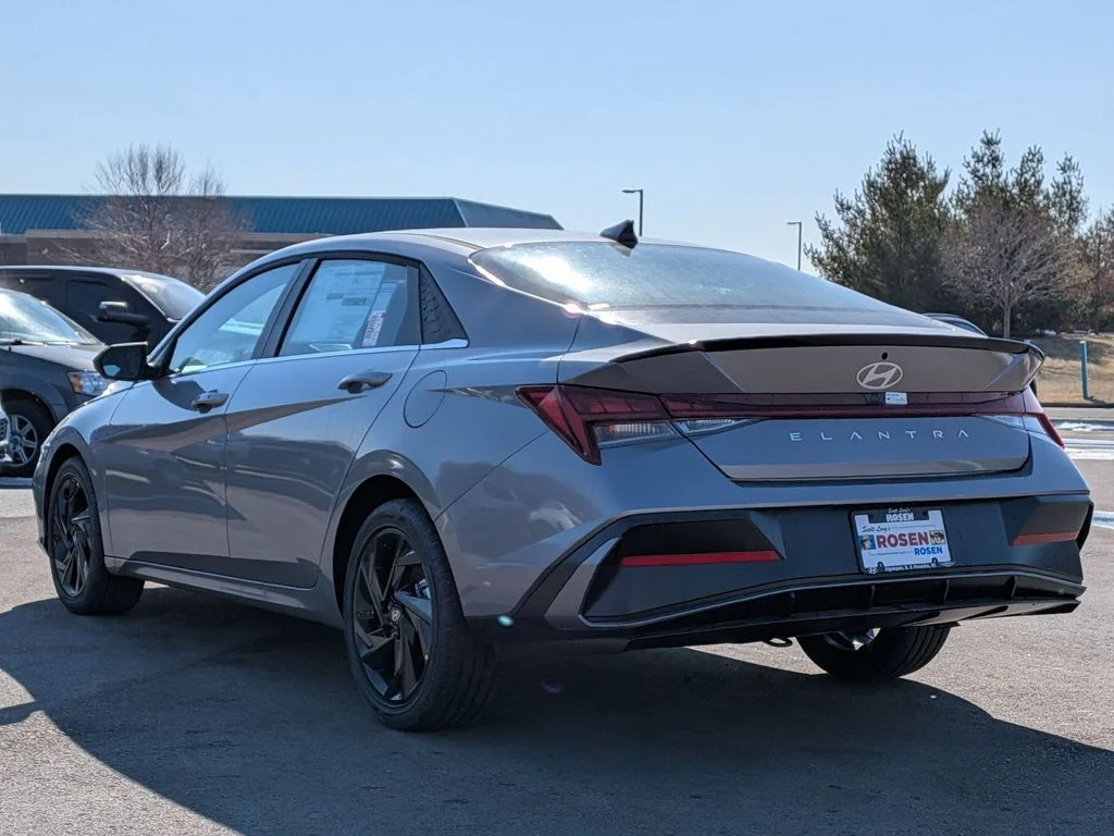 New 2026 Silver Hyundai SEL Sport image 5