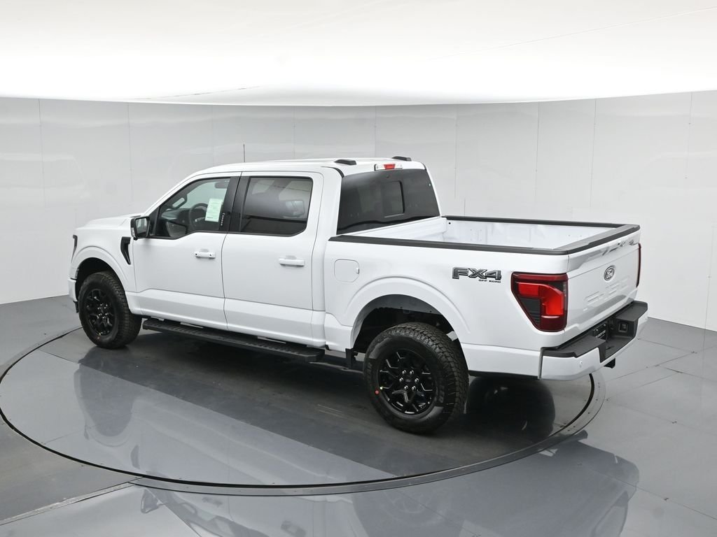 New 2026 Oxford White Ford XLT image 44