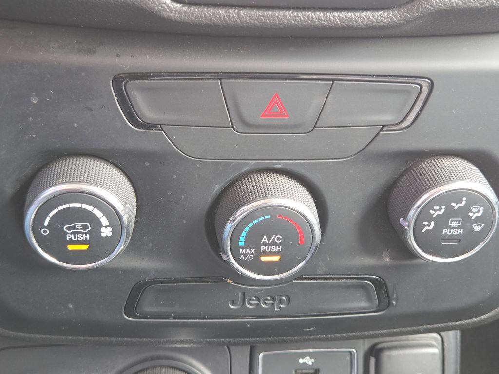 Used 2018 Jetset Blue Jeep Sport image 14