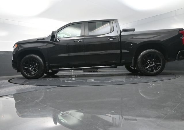 Used 2023 Black Chevrolet RST image 48