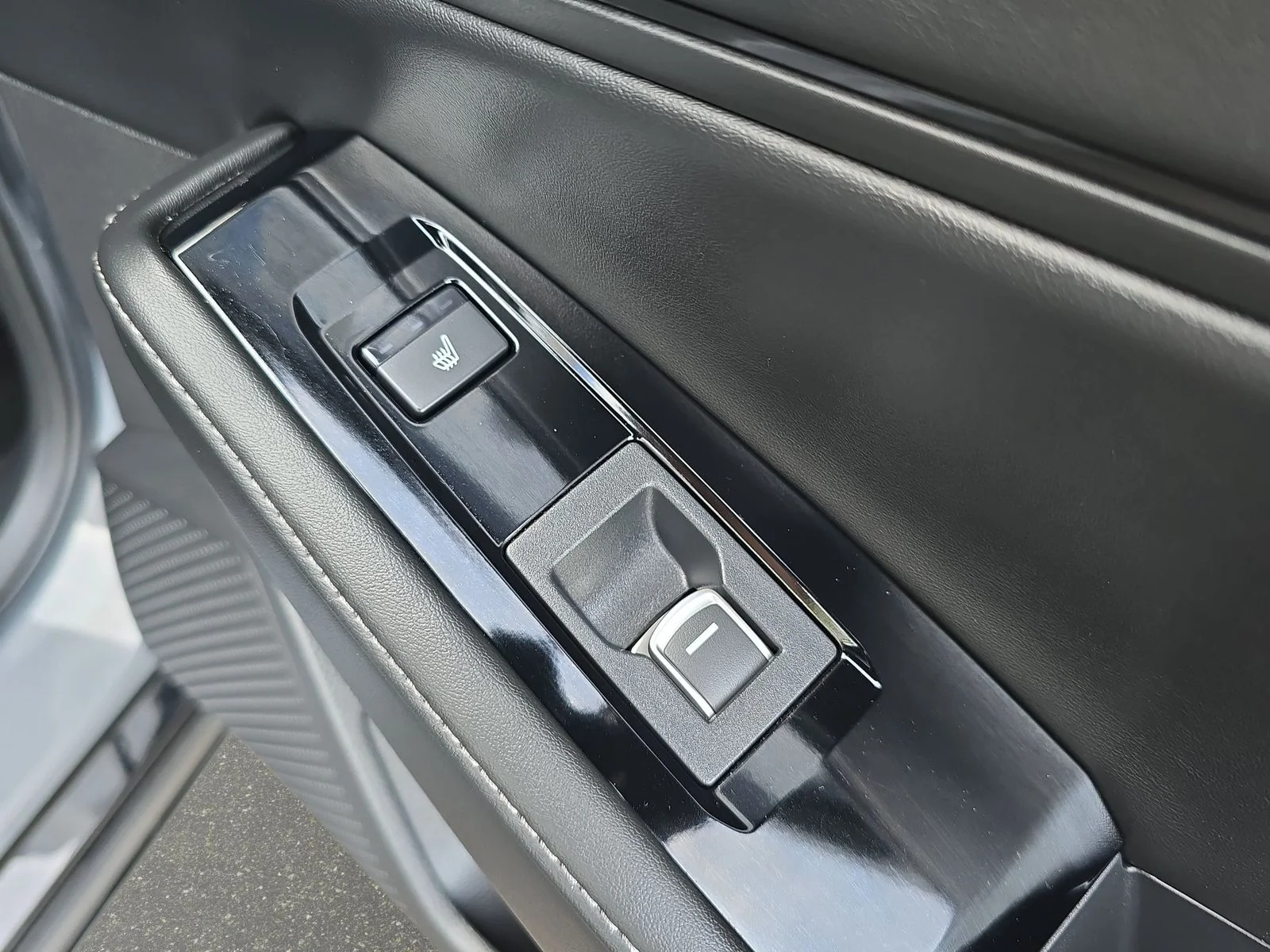 2024 Honda Accord Hybrid Touring - Photo 13