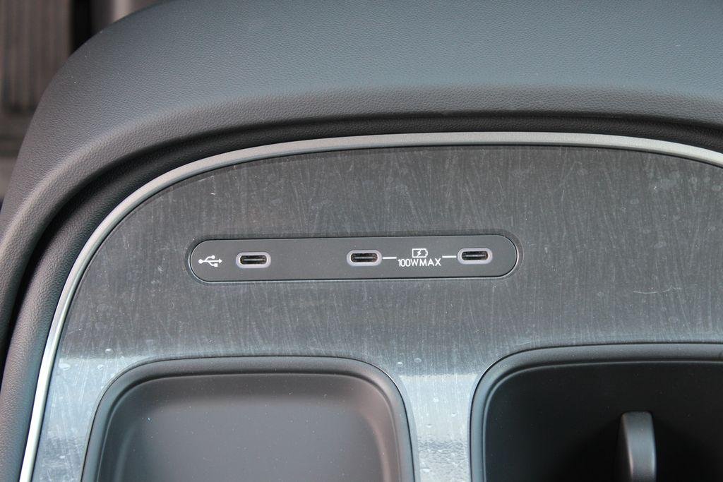 New 2026 Gray Hyundai Blue SEL 8P image 20