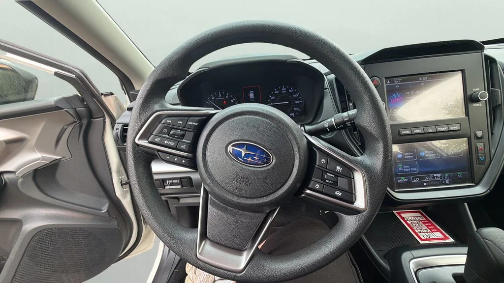 Used 2024 White Subaru Base image 10