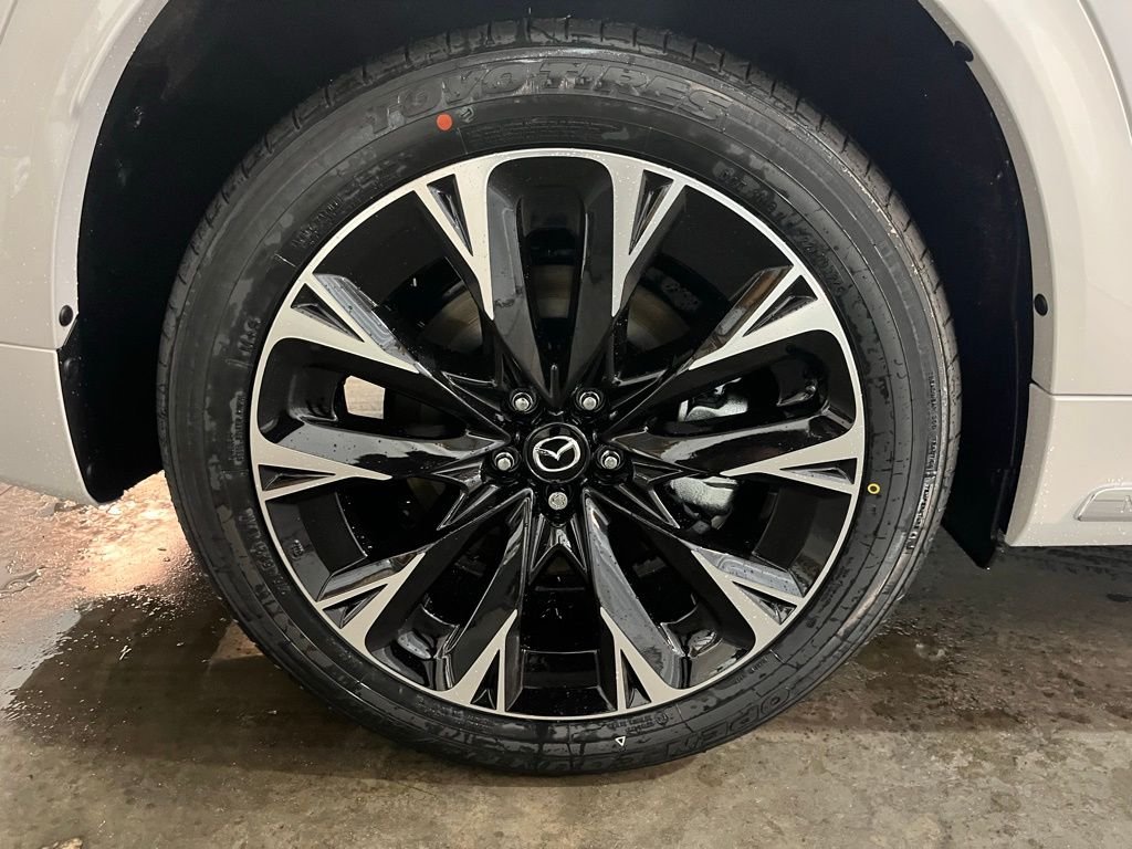 2026 Mazda CX-90 Premium Plus Package - Photo 30