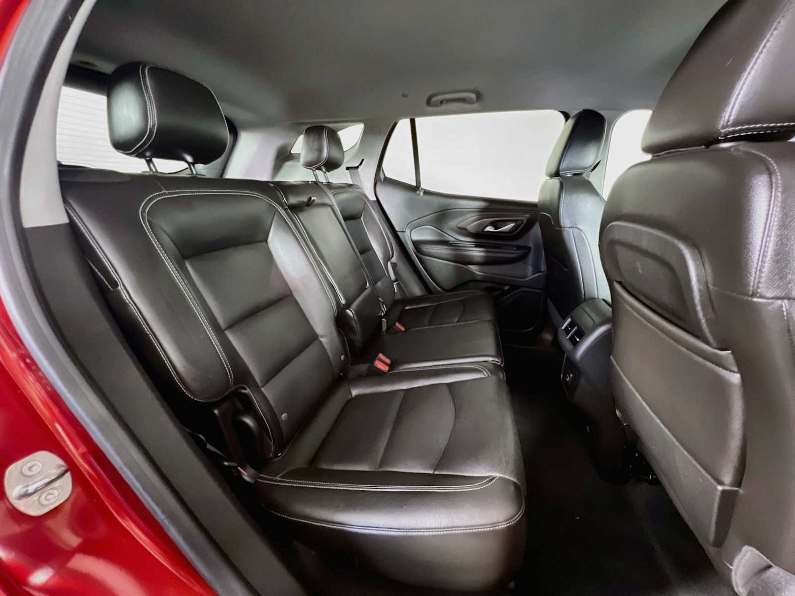 Used 2022 Cayenne Red Tintcoat GMC SLT image 27