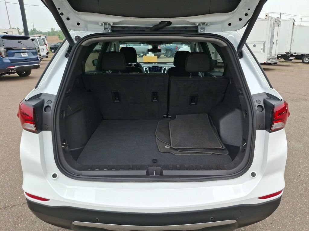 Used 2024 Chevrolet Equinox SUV