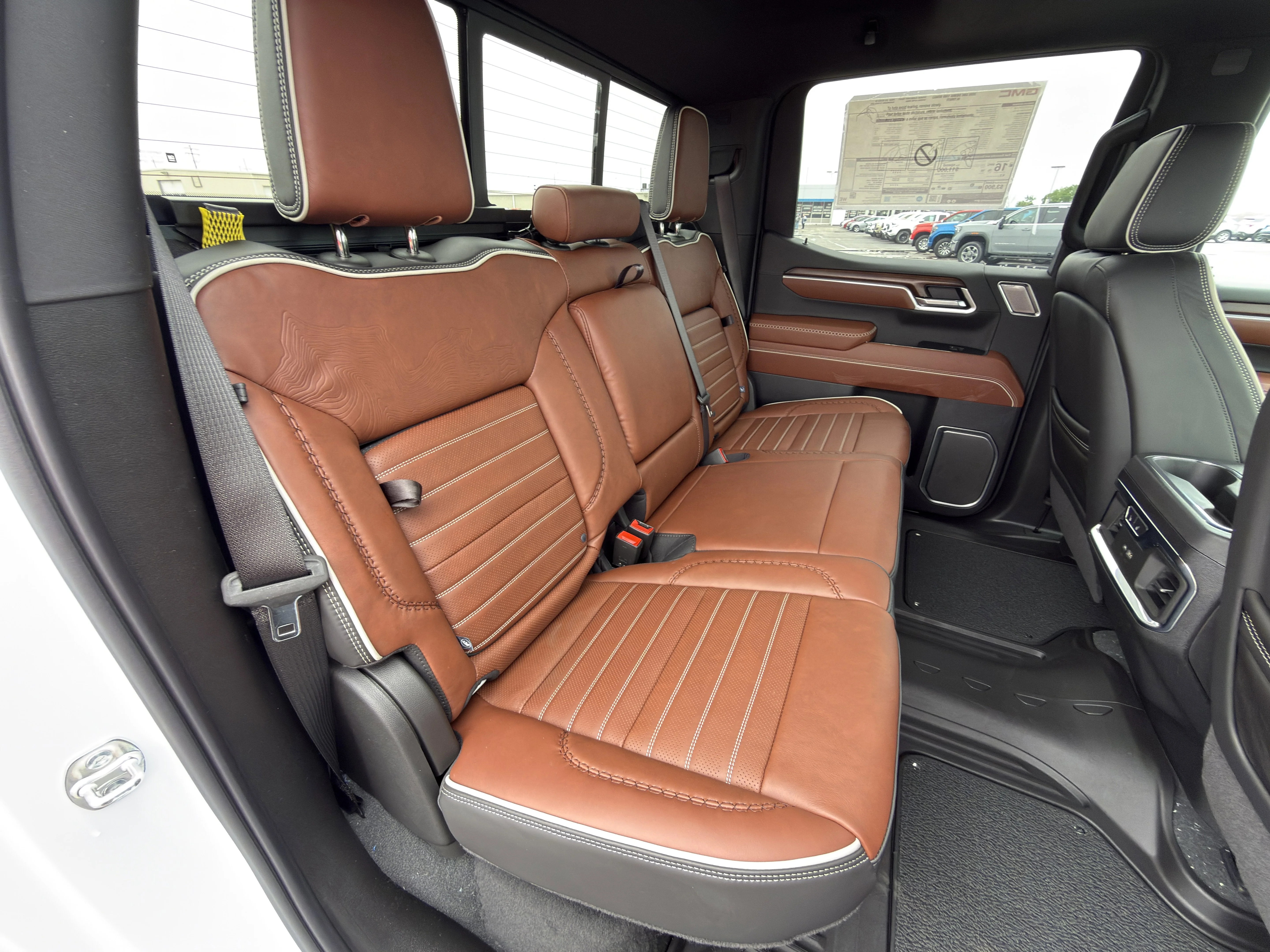 New 2026 Glacier White Tricoat GMC Denali Ultimate image 18