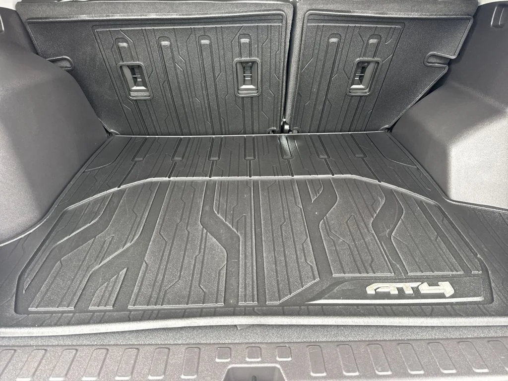 2024 GMC Terrain AT4 - Photo 18