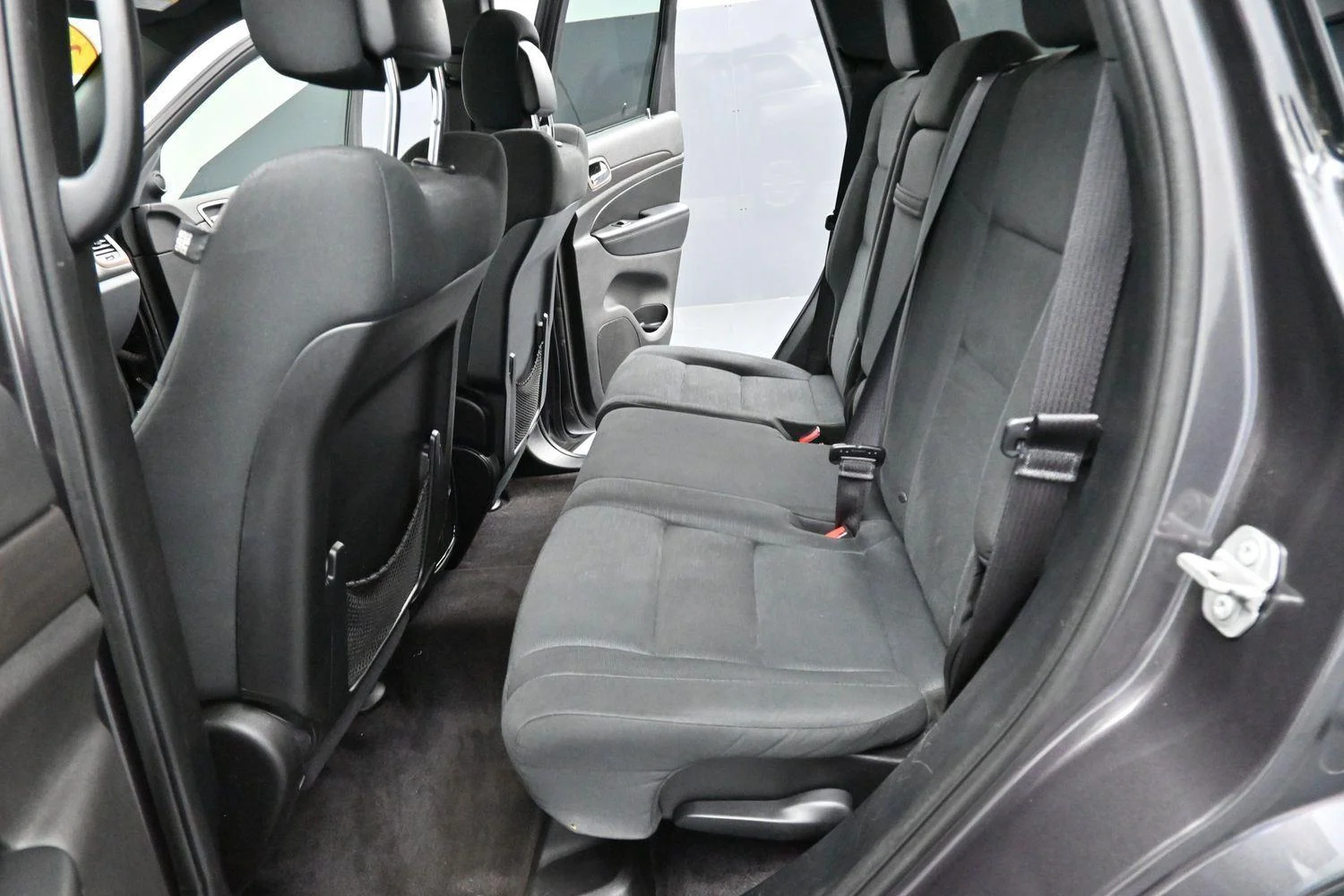 Used 2016  Jeep  image 25