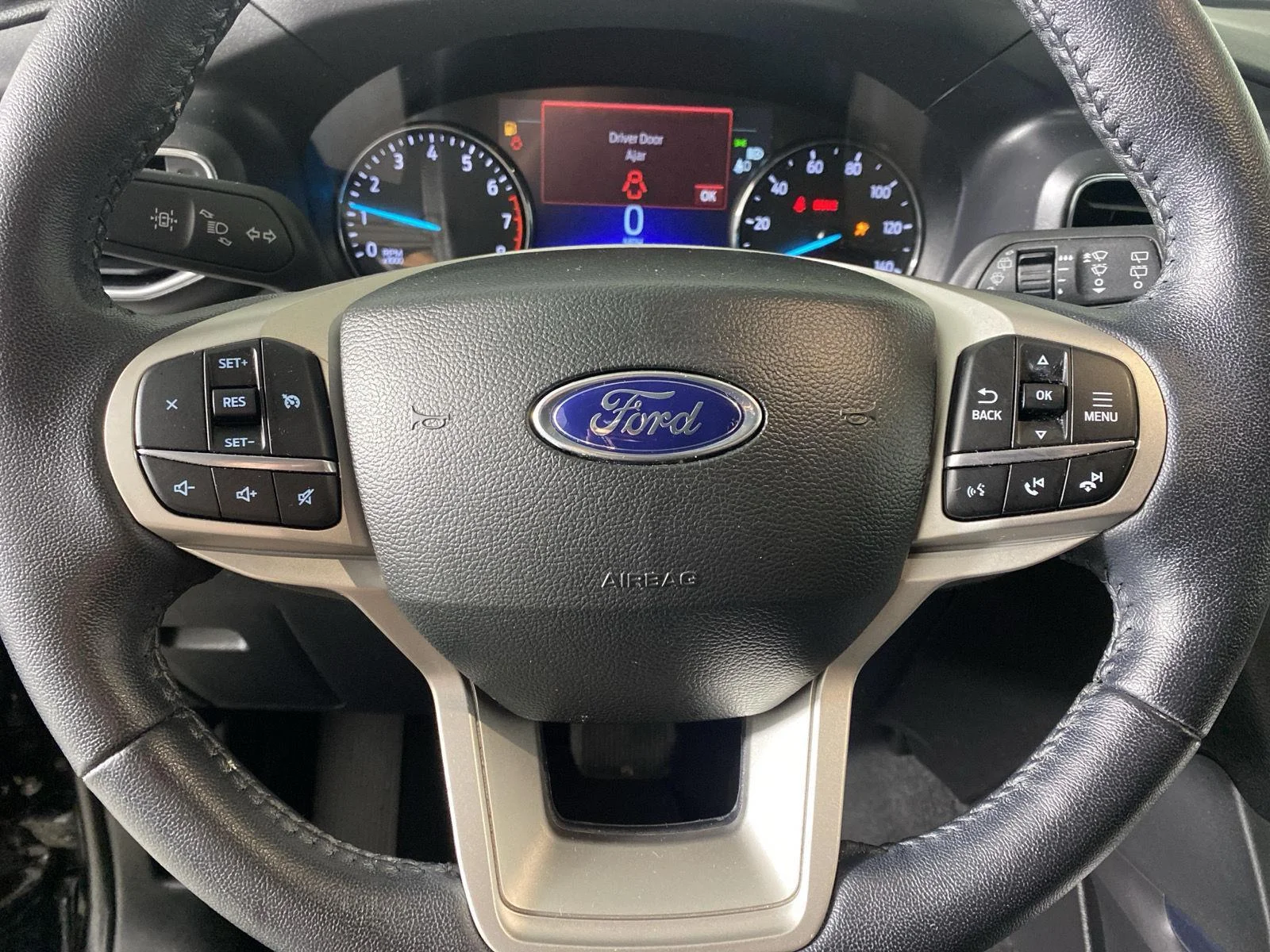 Used 2023 Agate Black Ford XLT image 17