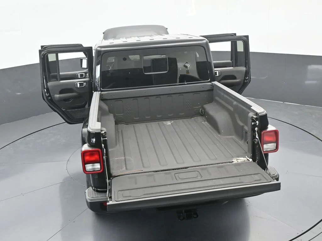 Used 2024 Black Clearcoat Jeep Sport S image 64
