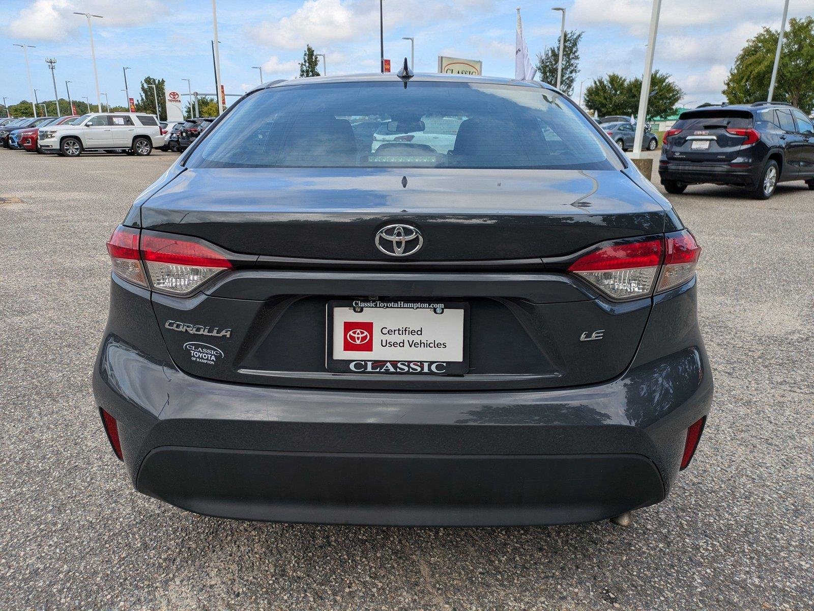 Used 2025  Toyota LE image 5