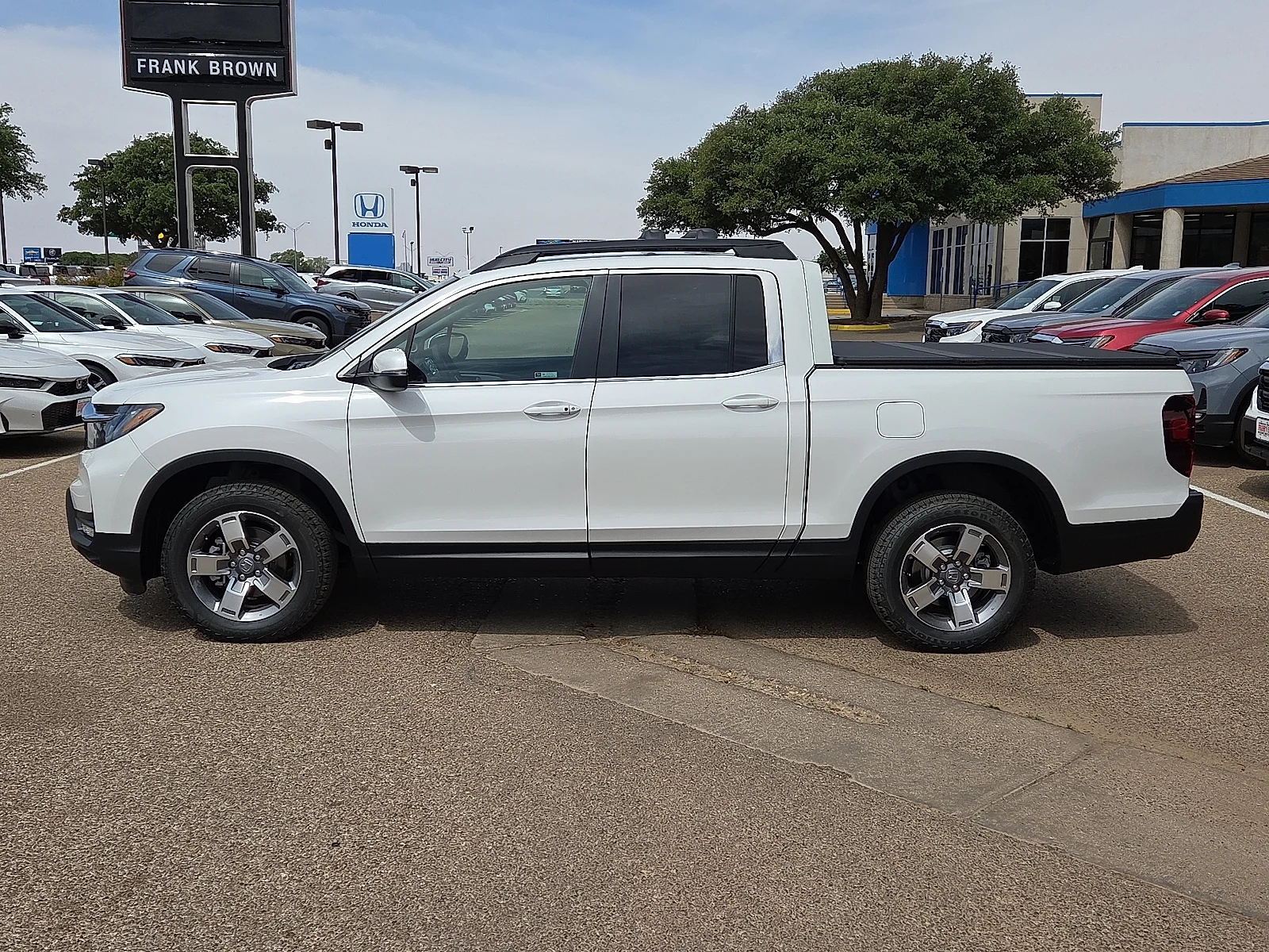 2026 Honda Ridgeline RTL - Photo 2