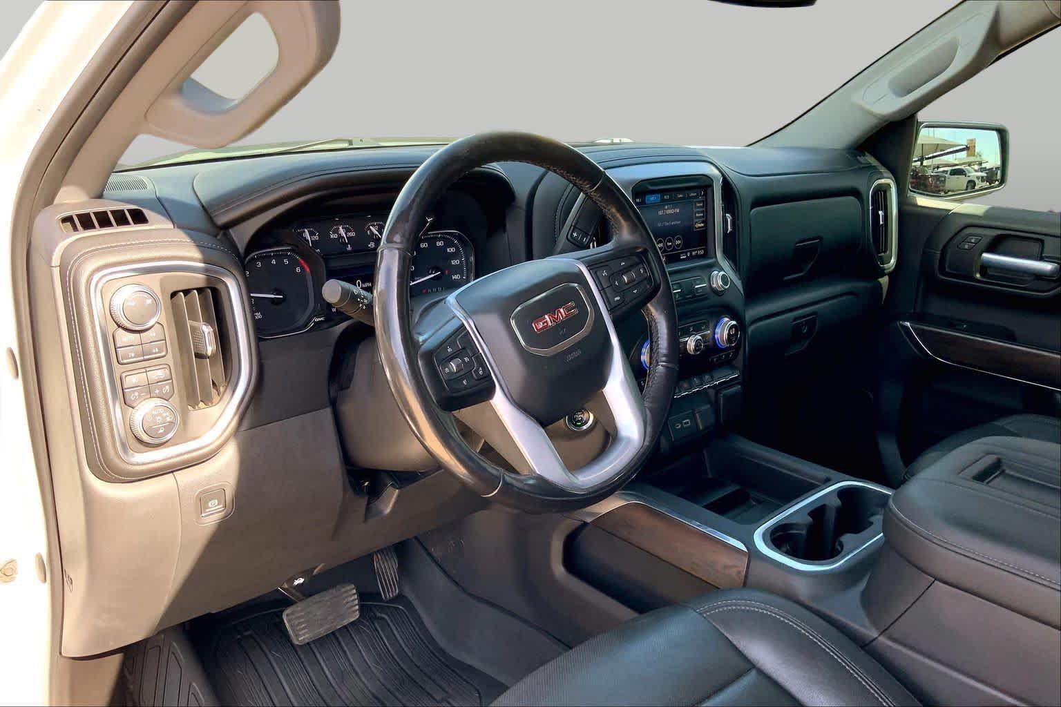 Used 2019 Summit White GMC SLT image 17